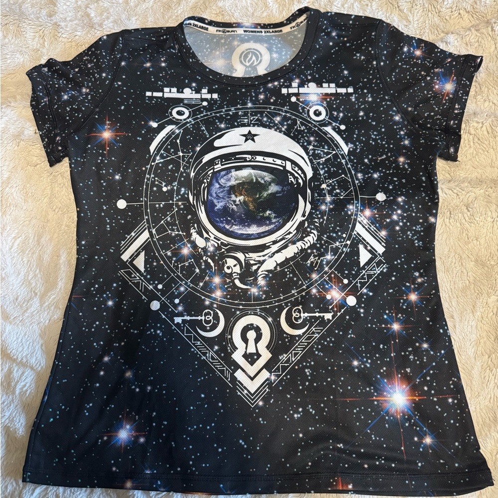 INKnBURN - Astronaut Graphic Tee - 2XL - EUC